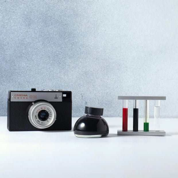 Colour specimen 208 - After school in the clubroom