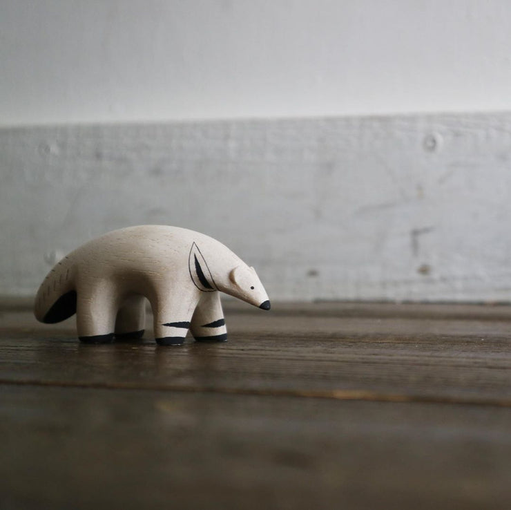 Pole pole wooden animal Anteater