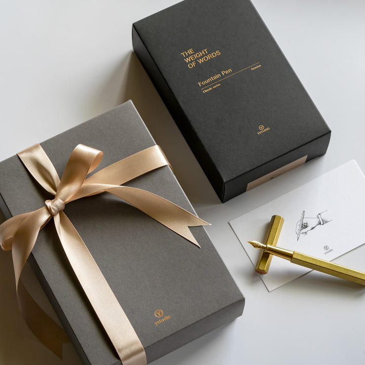 Classic Revolve-Fountain Pen (Blue M)