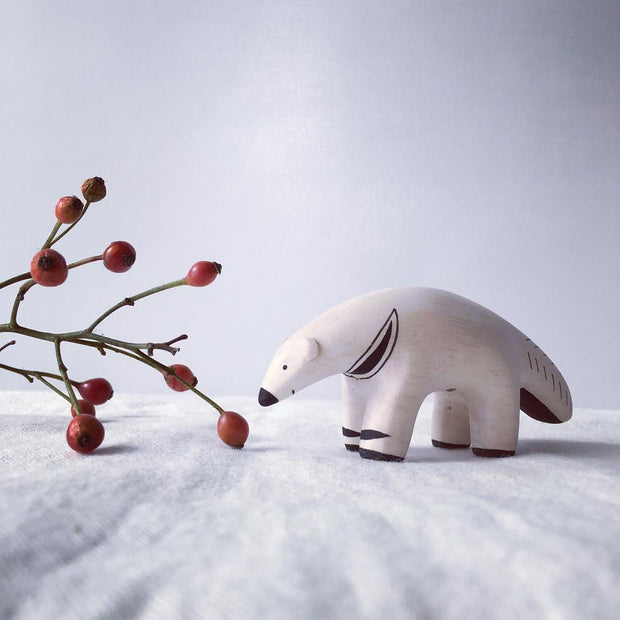 Pole pole wooden animal Anteater