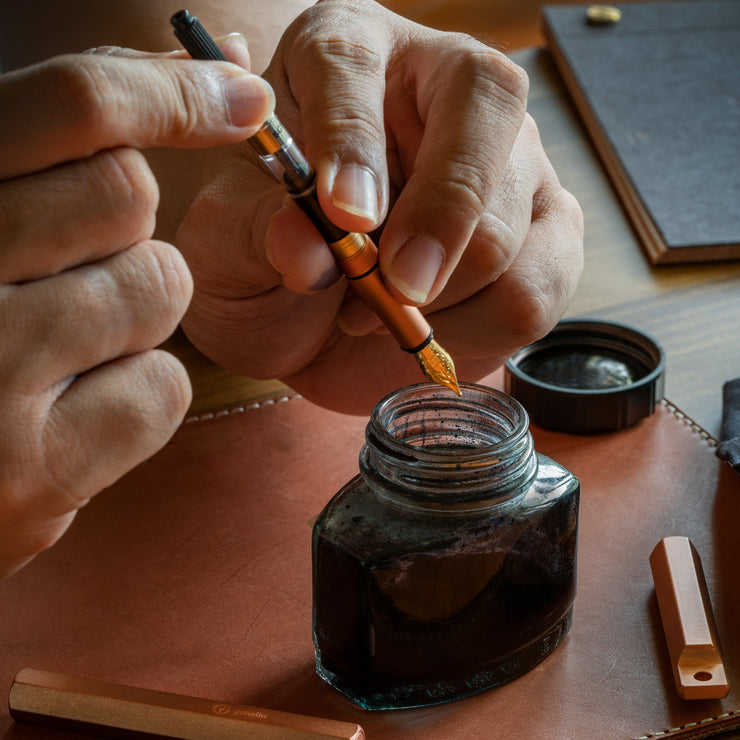 Classic Revolve-Portable Fountain Pen(Copper F)