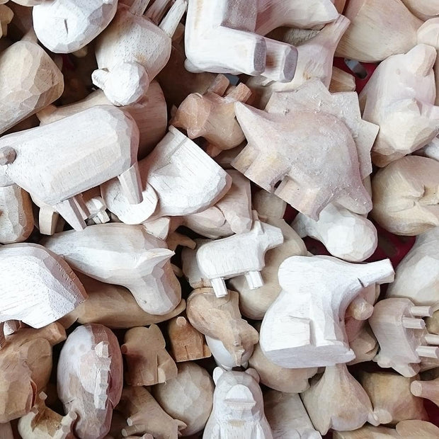 Pole pole wooden animal Alpaca