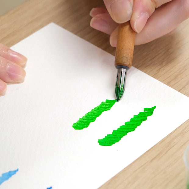 Pearlescent solution