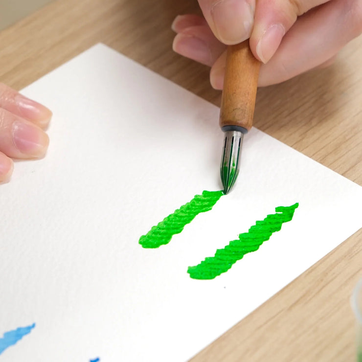 Pearlescent solution