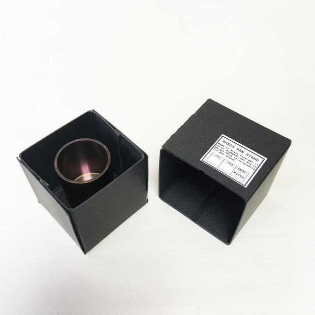 BRASS PEN STAND 02 RUST