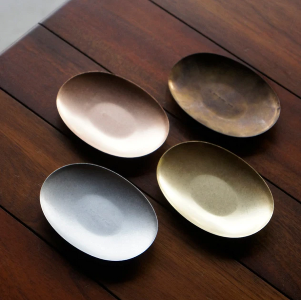 BRASS PLATE ANTIQUE