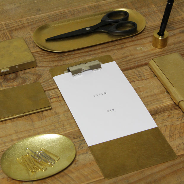 BRASS PEN STAND SOLID