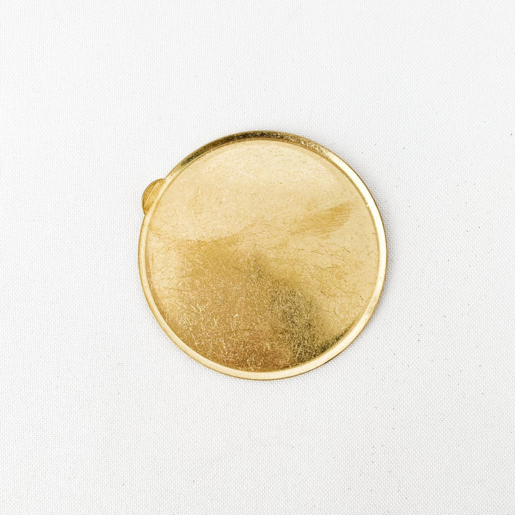 BRASS  GRIP CIRCLE PLATE SOLID BRASS
