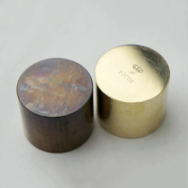 BRASS PEN STAND RUST