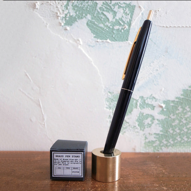 BRASS PEN STAND SOLID